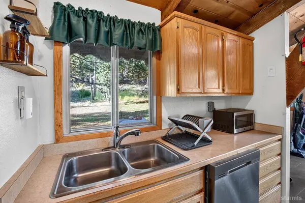 1990 Audrain Way, Echo Lake, CA 95721