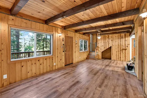 956 Nicoleno Road, South Lake Tahoe, CA 96150