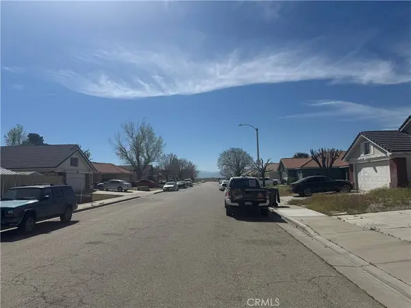 43527 Grange, Lancaster, CA 93535