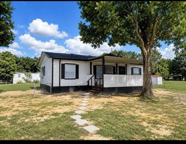 272 Lakewood DR, Trinity, TX 75862