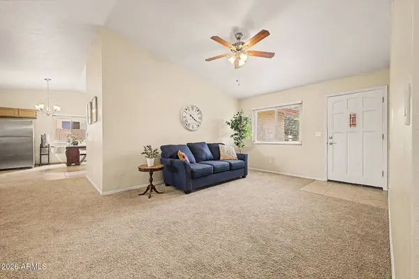 744 E APPALOOSA Road, Gilbert, AZ 85296