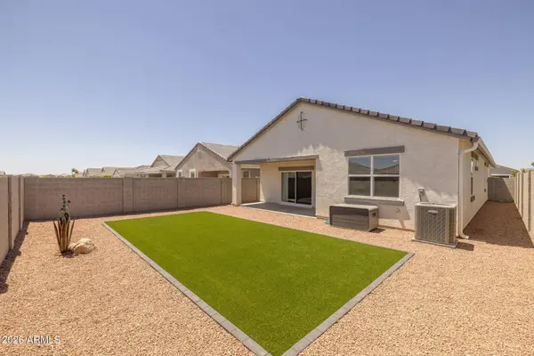 2421 W SABLE Avenue, Apache Junction, AZ 85120