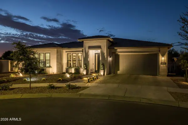 10322 E THATCHER Avenue, Mesa, AZ 85212