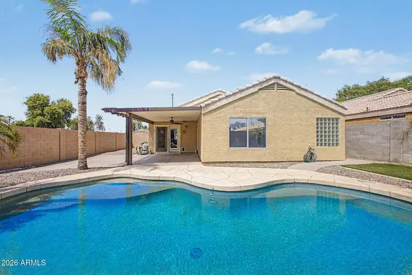 1687 E CHEYENNE Street, Gilbert, AZ 85296