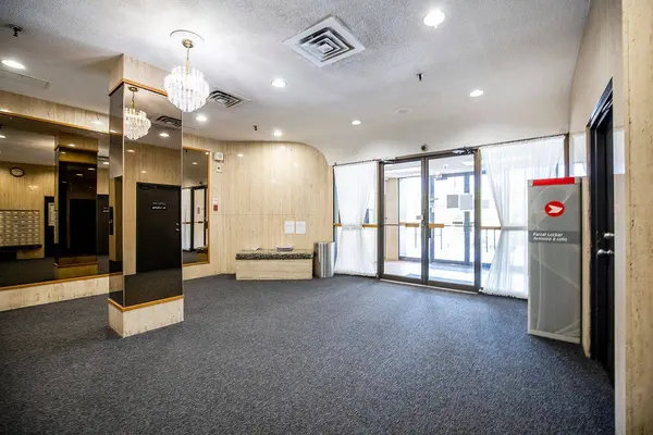 50 Richmond ST E #623, Oshawa, ON L1G 7C7