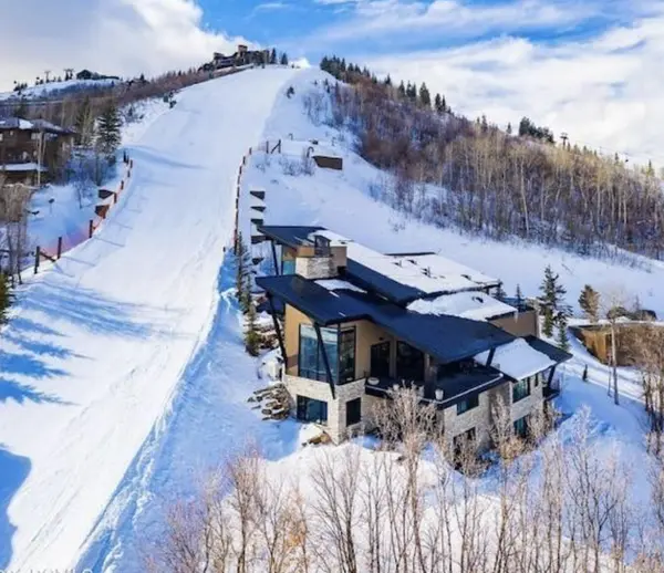 Private Luxury Homes in Park City | Best Neighborhoods for Privacy,Michael Diamond