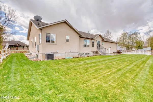 136 W 360, Kamas, UT 84036