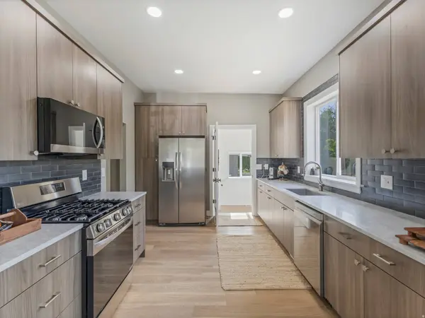 1046 S LINCOLN, Salt Lake City, UT 84105