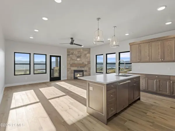 1124 W Vos CIR Circle #204, Heber City, UT 84032