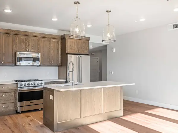 1124 W VOS CIR, Heber City, UT 84032