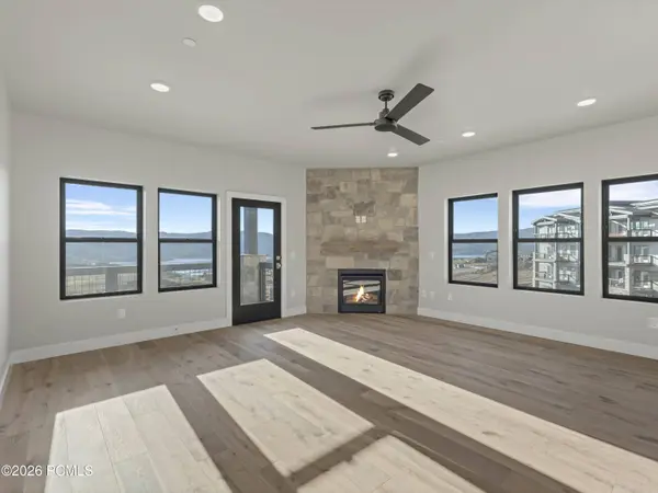 1124 W Vos CIR Circle #204, Heber City, UT 84032