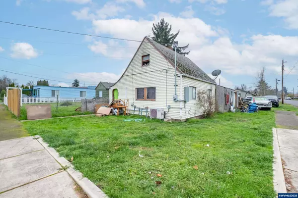 588 Rose St, Lebanon, OR 97355