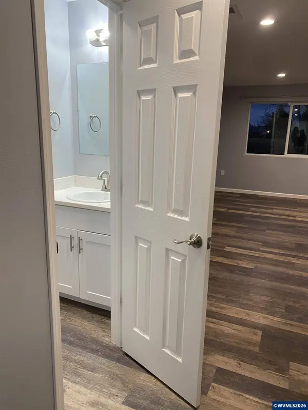 2211 Jefferson Ct, Albany, OR 97322