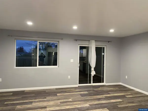 2211 Jefferson Ct, Albany, OR 97322