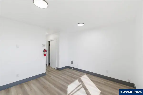 2300 Ferry #5 St, Albany, OR 97322