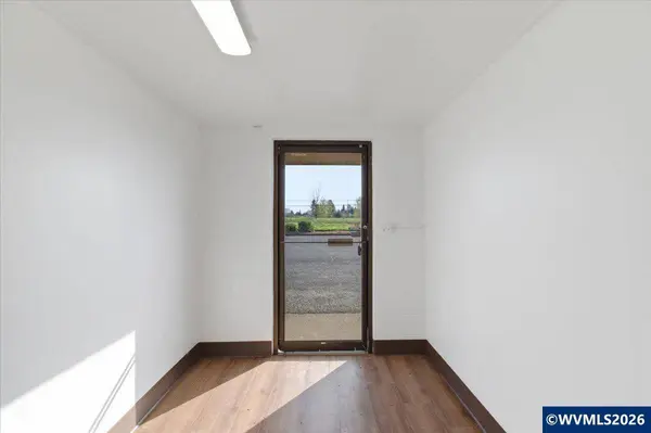 2300 Ferry #6 St, Albany, OR 97322