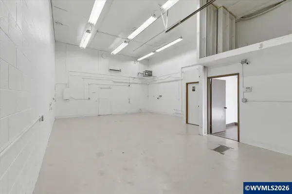 2300 Ferry #6 St, Albany, OR 97322