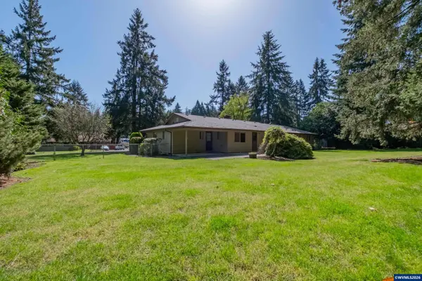 3576 Terrace Dr NW NW, Albany, OR 97321