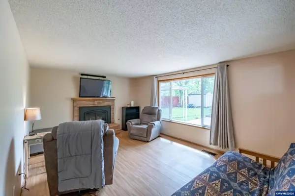 1100 38th Av SE SE, Albany, OR 97322