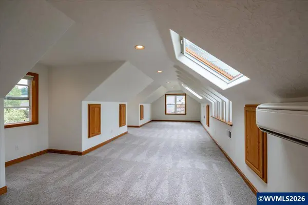 1280 Jordan Dr, Albany, OR 97321