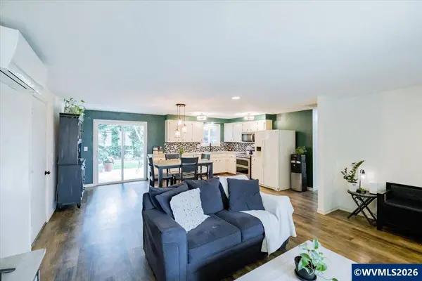 1475 Seattle Slew Dr SE SE, Salem, OR 97317