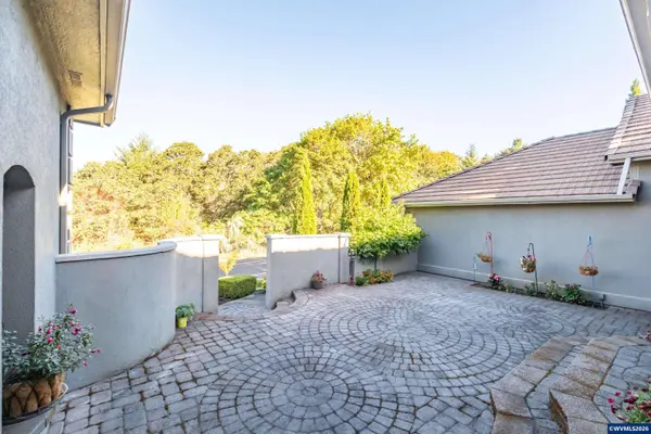 3559 Glenridge Dr, Corvallis, OR 97330