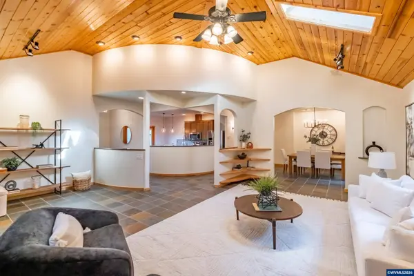 3559 Glenridge Dr, Corvallis, OR 97330
