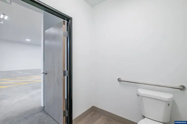 2989 Ferry #102 St, Albany, OR 97322