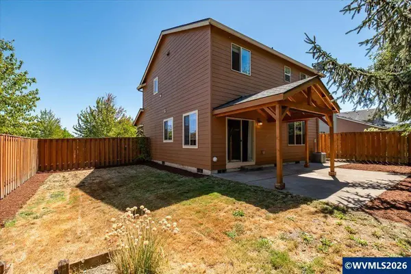 2354 Laura Vista Dr, Albany, OR 97321