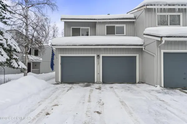 2007 Parkview CIR, Anchorage, AK 99501