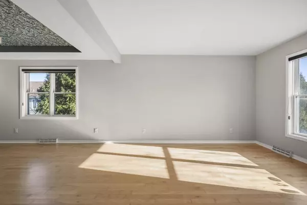 5734 Rosslare Lane, Fitchburg, WI 53711