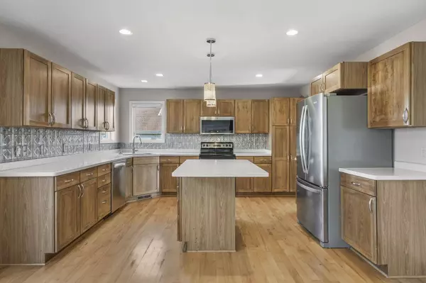 5734 Rosslare Lane, Fitchburg, WI 53711