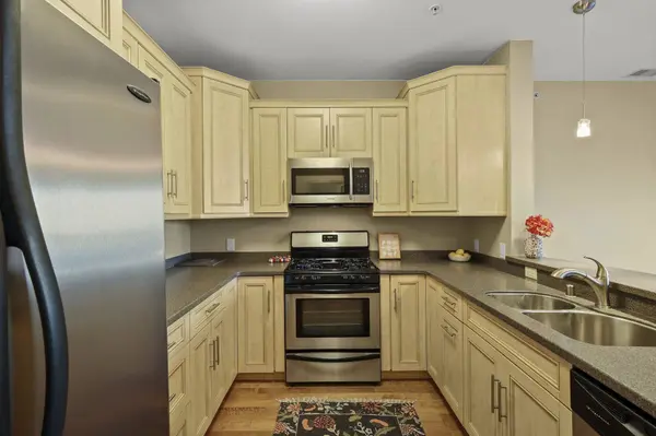 1835 Winnebago Street #207, Madison, WI 53704