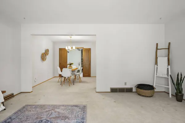 2217 Westbrook Lane, Madison, WI 53711