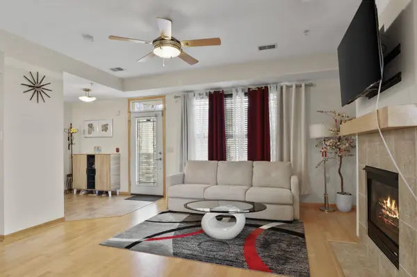 8235 Starr Grass Drive, Madison, WI 53719