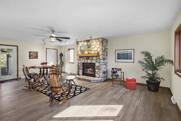 W2673 Zurfluh Road, Albany, WI 53502