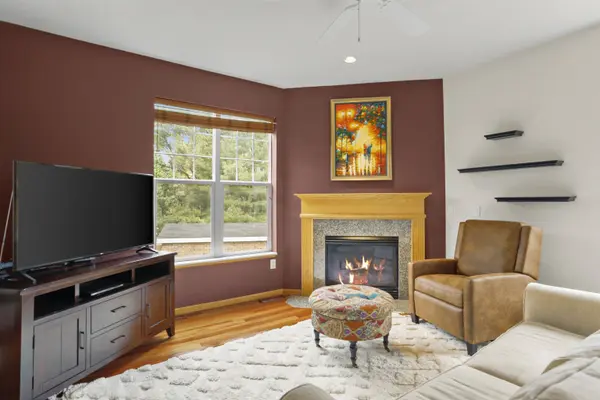 3122 Dorchester Way #6, Madison, WI 53719