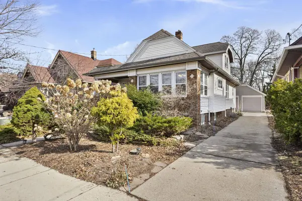 1433 Spaight Street, Madison, WI 53703