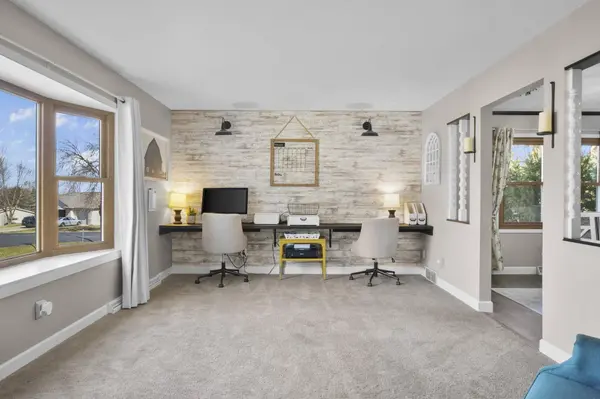 6788 Prairie View Drive, Sun Prairie, WI 53590