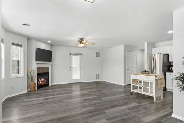 818 Herndon Drive #2, Madison, WI 53718