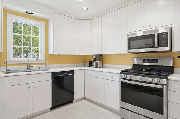 5717 Cedar Place, Madison, WI 53705