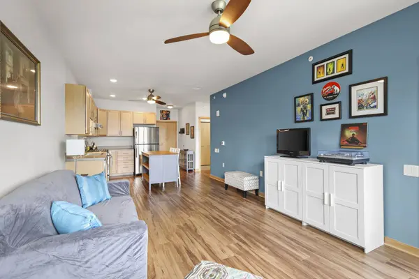 107 Sutherland Court #323, Madison, WI 53704