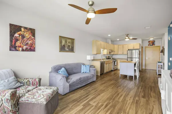 107 Sutherland Court #323, Madison, WI 53704