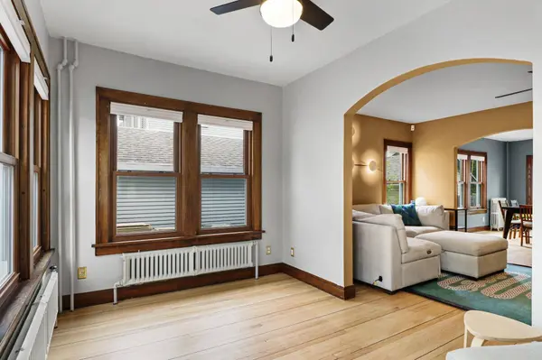 3010 Fairview Street, Madison, WI 53704