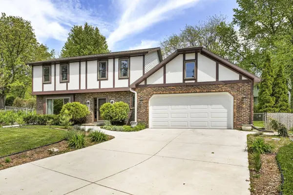 37 N Harwood Circle, Madison, WI 53717