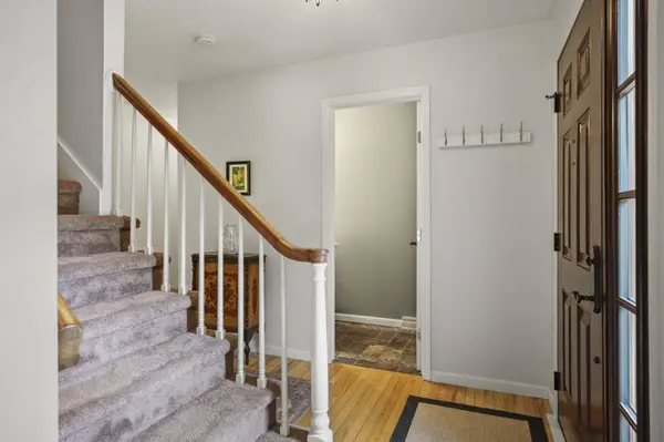 37 N Harwood Circle, Madison, WI 53717