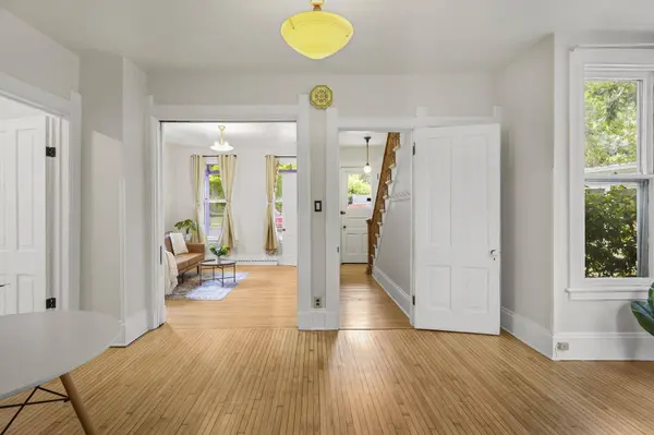 928 Jenifer Street, Madison, WI 53703
