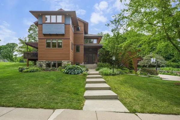 3081 Edenberry Street, Fitchburg, WI 53711
