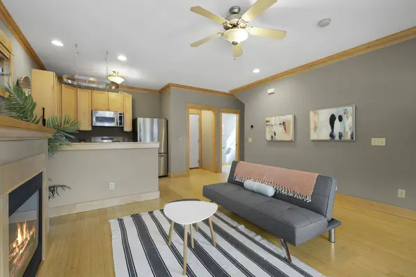 1029 Williamson Street #1, Madison, WI 53703