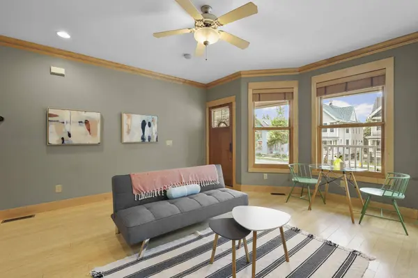 1029 Williamson Street #1, Madison, WI 53703